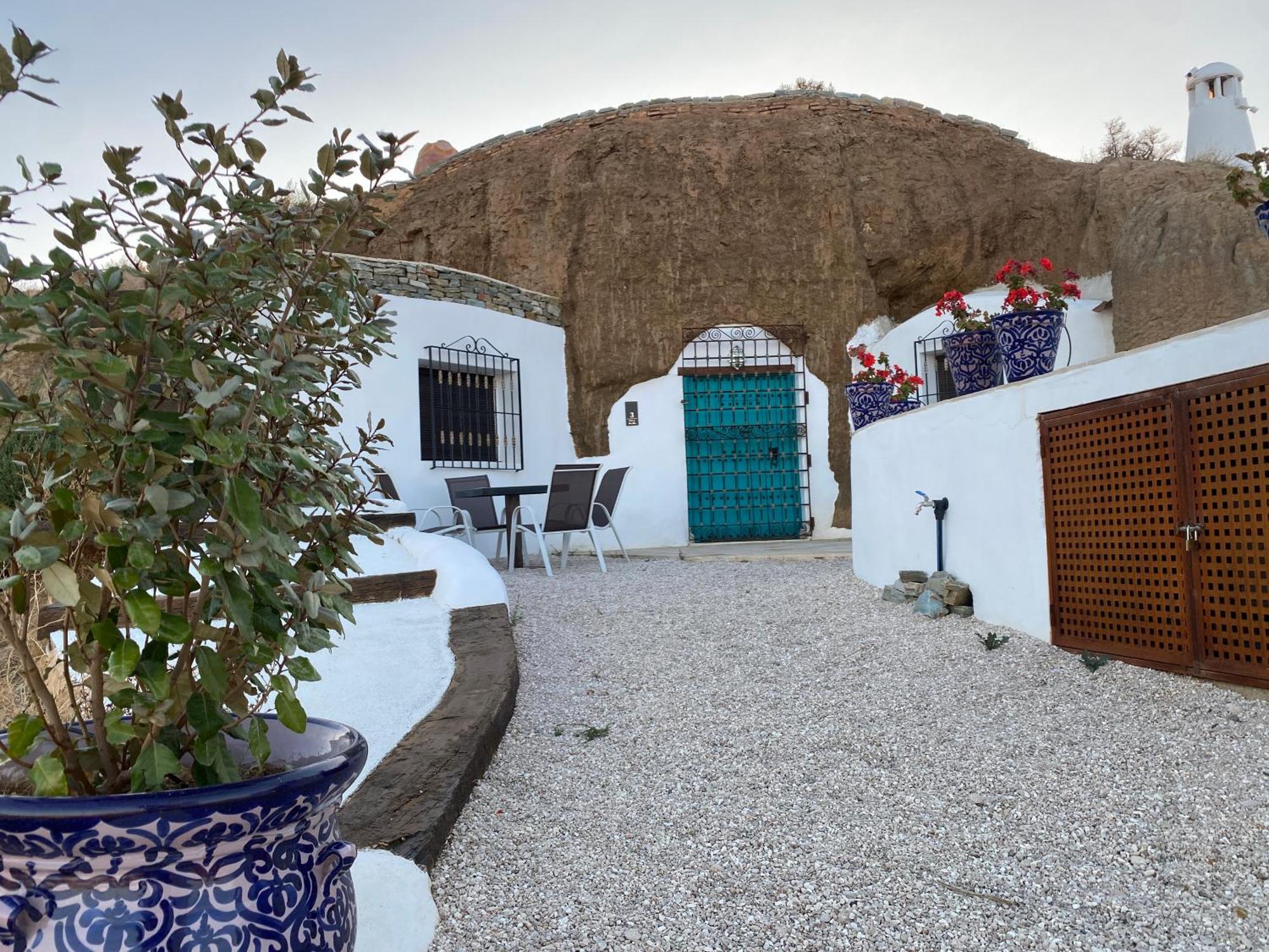 Cuevas Oro Y Arcilla Villa Guadix Luaran gambar